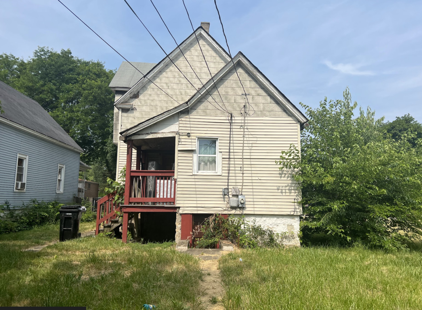 11745 South Wallace Street Chicago, IL 60628 - Photo 13 of 13 a view of backyard of house with green space