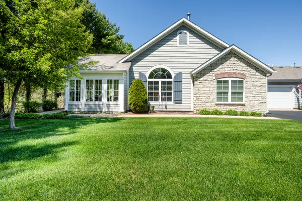 $469,900 | 2848 Villa Lane, Benton Harbor, MI 49022