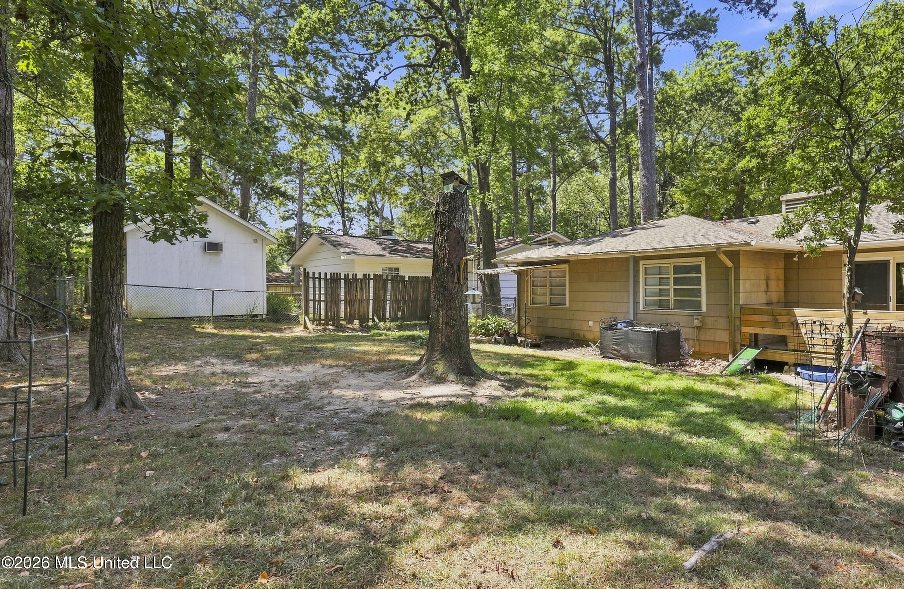 4515 Eastwood Road Jackson, MS 39211 - Photo 13 of 13 4514 Eastwood-13