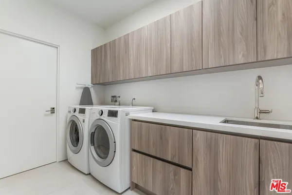 $28,500 | 2189 Summitridge Drive, Beverly Hills, CA 90210