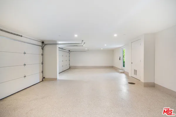 $28,500 | 2189 Summitridge Drive, Beverly Hills, CA 90210