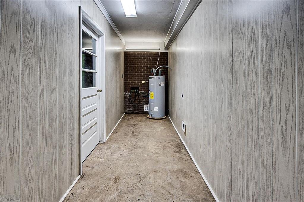 995 Farmer Road Denton, NC 27239 - Photo 28 of 33