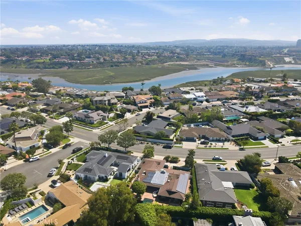 $4,199,999 | 1633 Santiago Drive, Newport Beach, CA 92660
