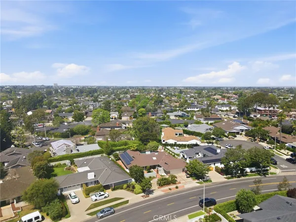 $4,199,999 | 1633 Santiago Drive, Newport Beach, CA 92660