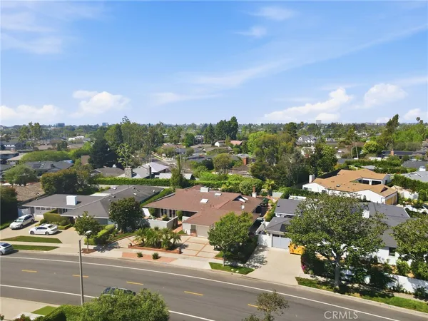 $4,199,999 | 1633 Santiago Drive, Newport Beach, CA 92660