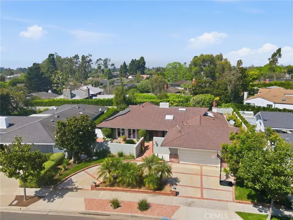$4,199,999 | 1633 Santiago Drive, Newport Beach, CA 92660