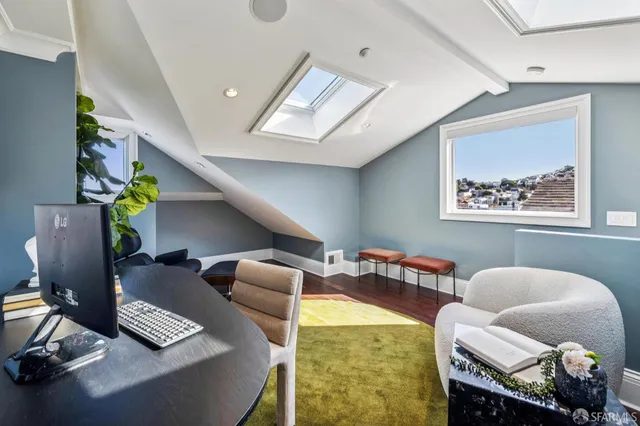 $5,995,000 | 729 Douglass Street, San Francisco, CA 94114