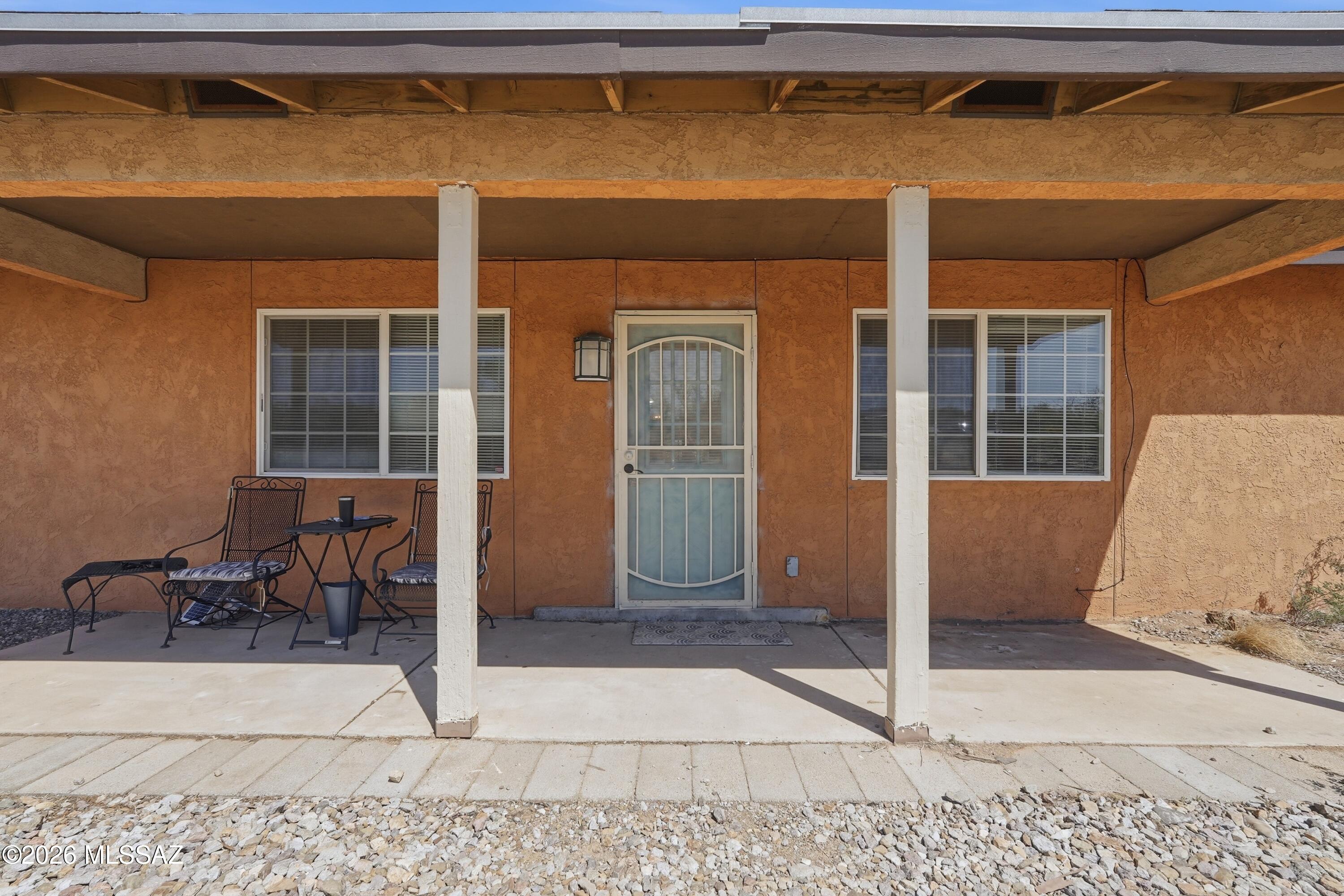 12010 West Hilltop Road Tucson, AZ 85736 - Photo 4 of 49