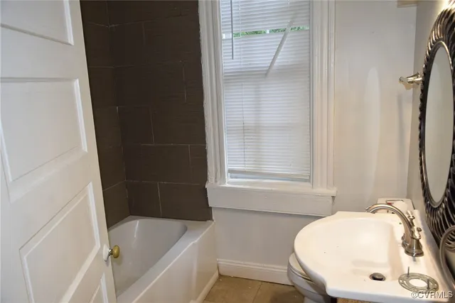 $2,800 | 505 St James Street, Richmond, VA 23220