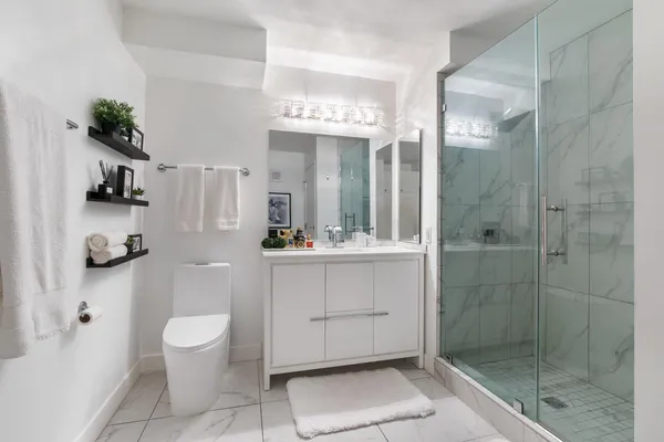 $2,900 | 4808 North 24th Street, Unit 228, Phoenix, AZ 85016