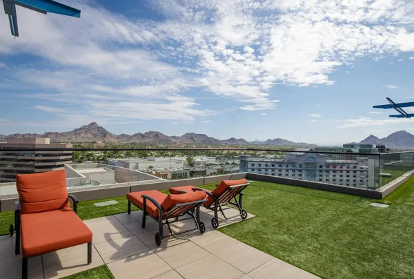 $2,900 | 4808 North 24th Street, Unit 228, Phoenix, AZ 85016