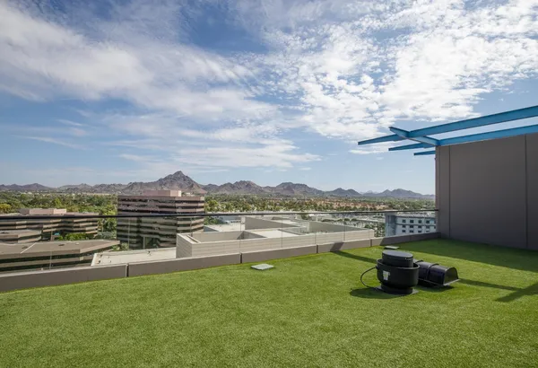 $3,000 | 4808 North 24th Street, Unit 228, Phoenix, AZ 85016