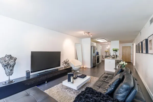 $2,900 | 4808 North 24th Street, Unit 228, Phoenix, AZ 85016