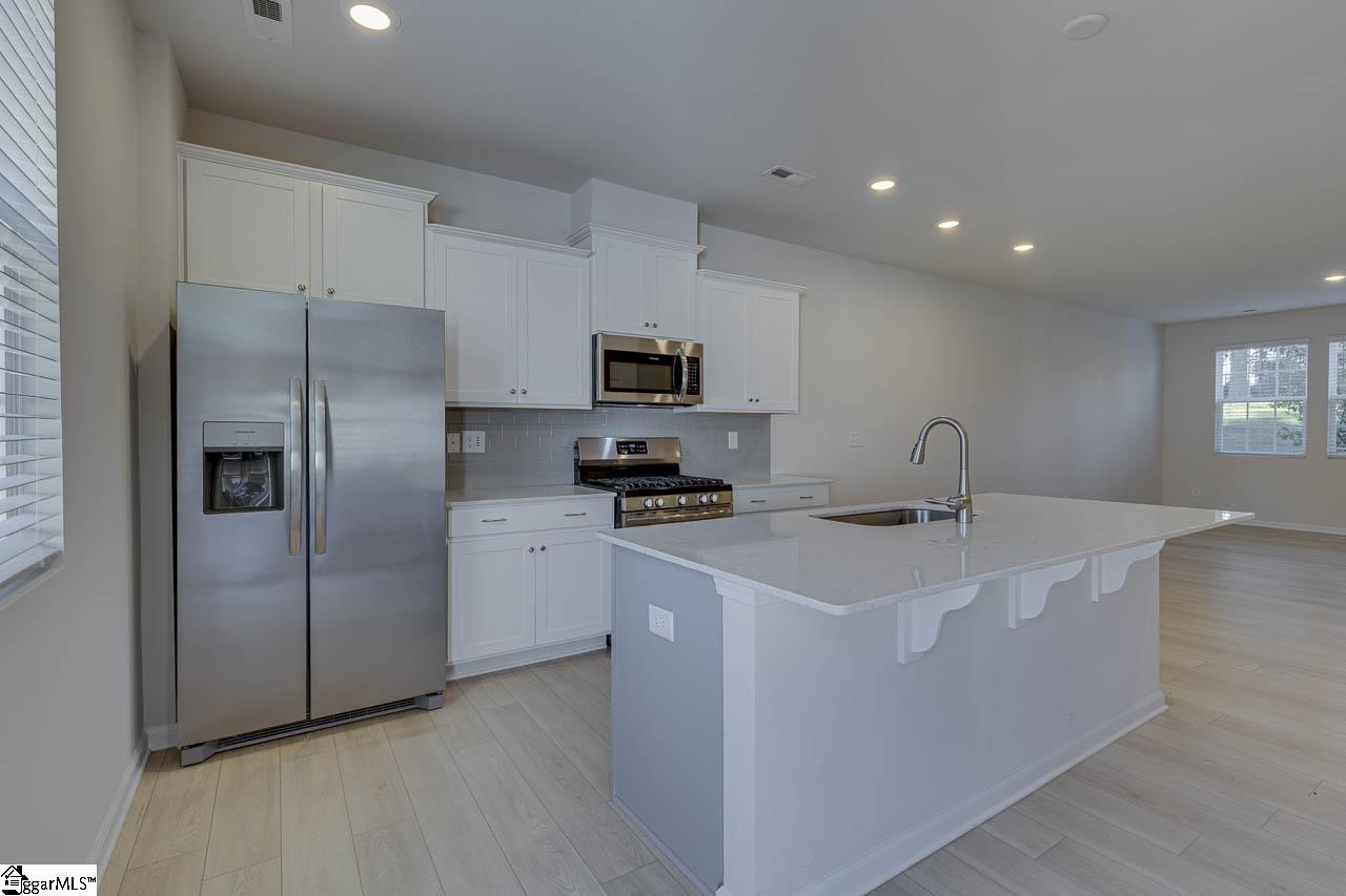 408 Couchell Place Travelers Rest, SC 29690 - Photo 6 of 26