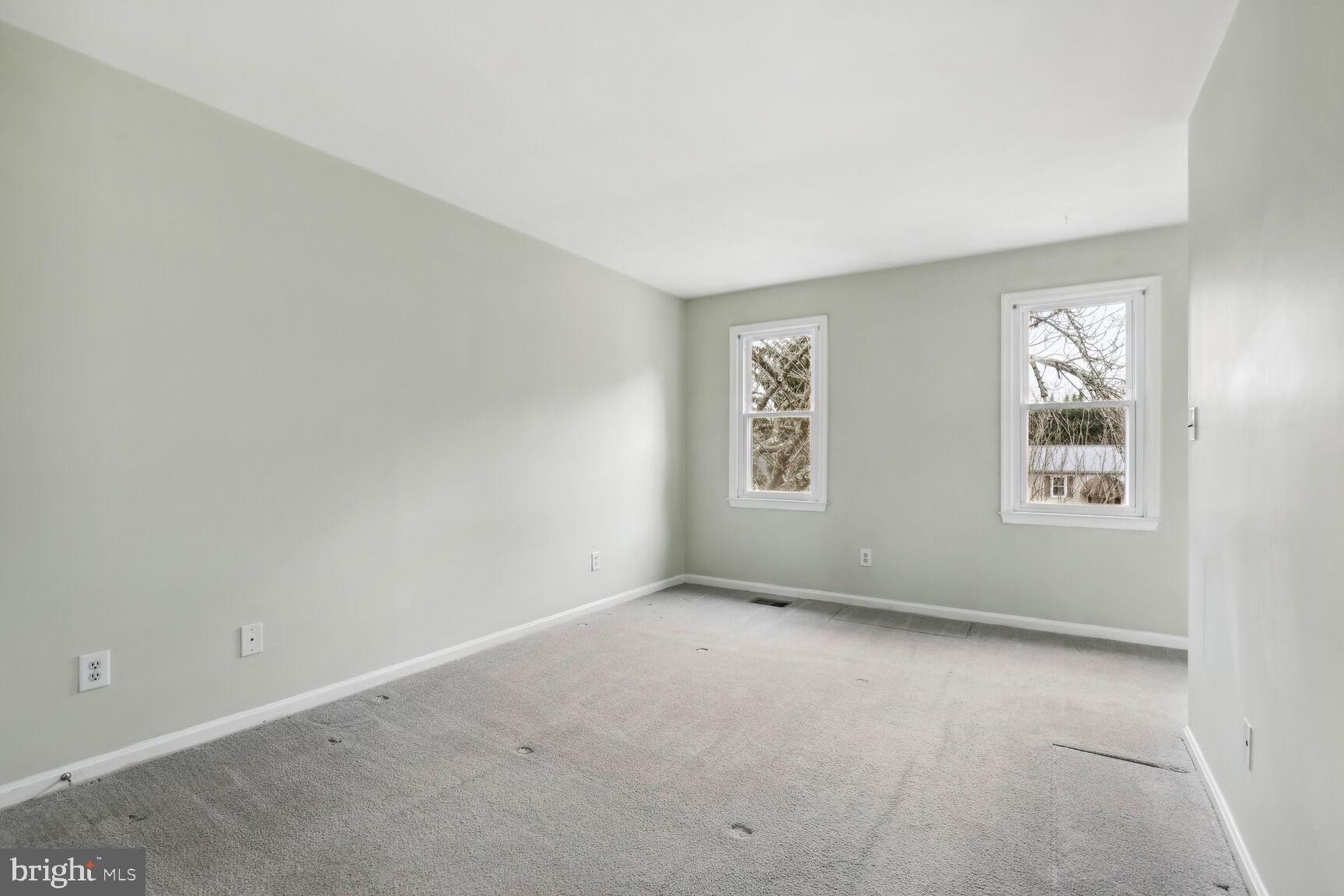 209 Longdraft Road Gaithersburg, MD 20878 - Photo 18 of 48 Primary Bedroom