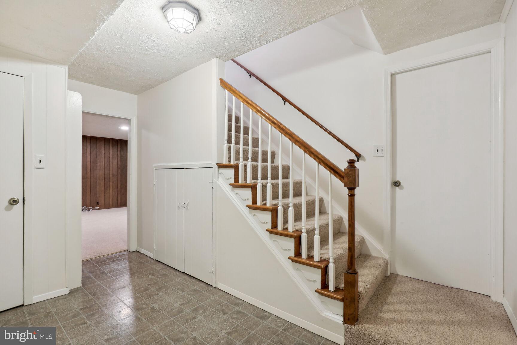 209 Longdraft Road Gaithersburg, MD 20878 - Photo 32 of 48