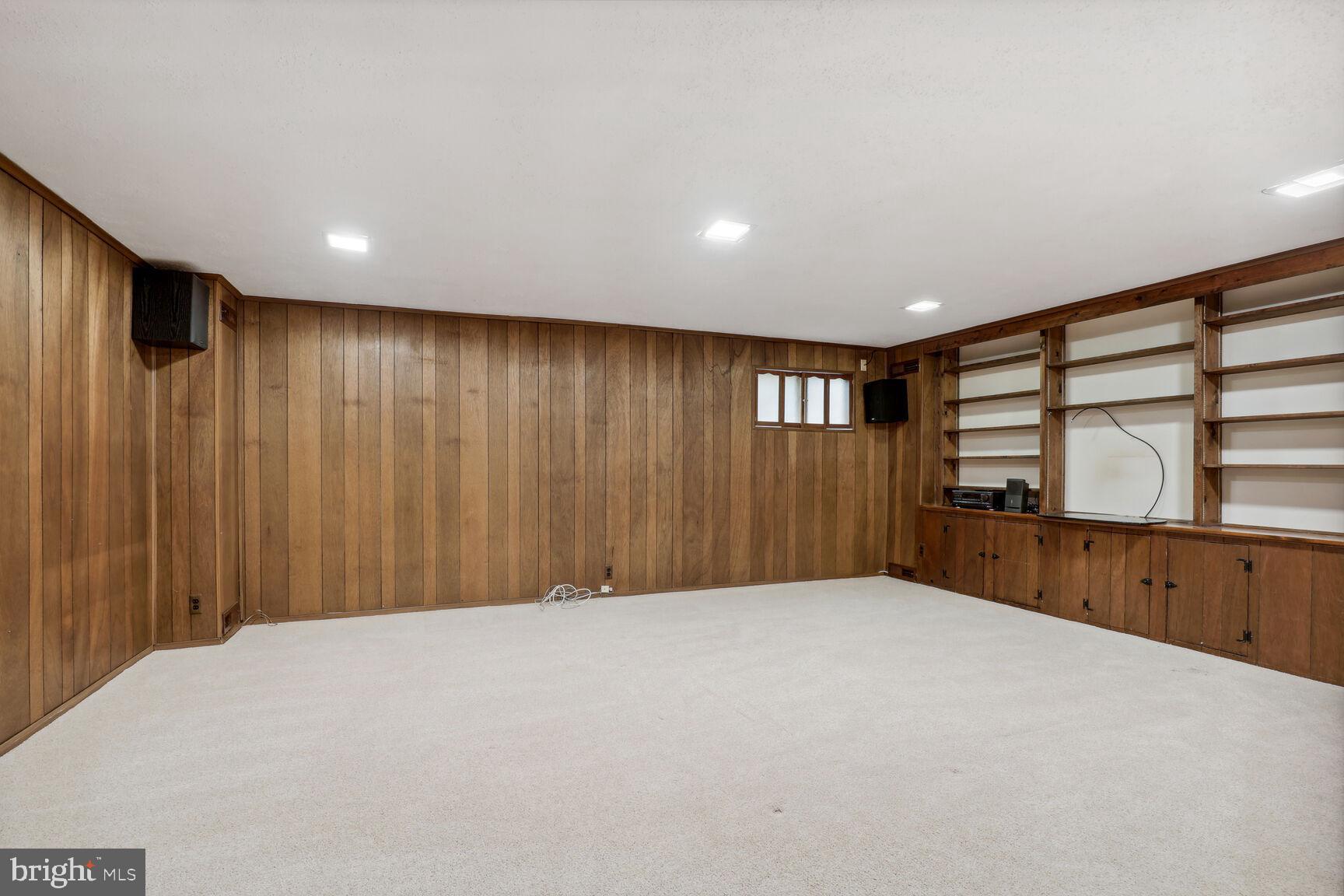 209 Longdraft Road Gaithersburg, MD 20878 - Photo 35 of 48