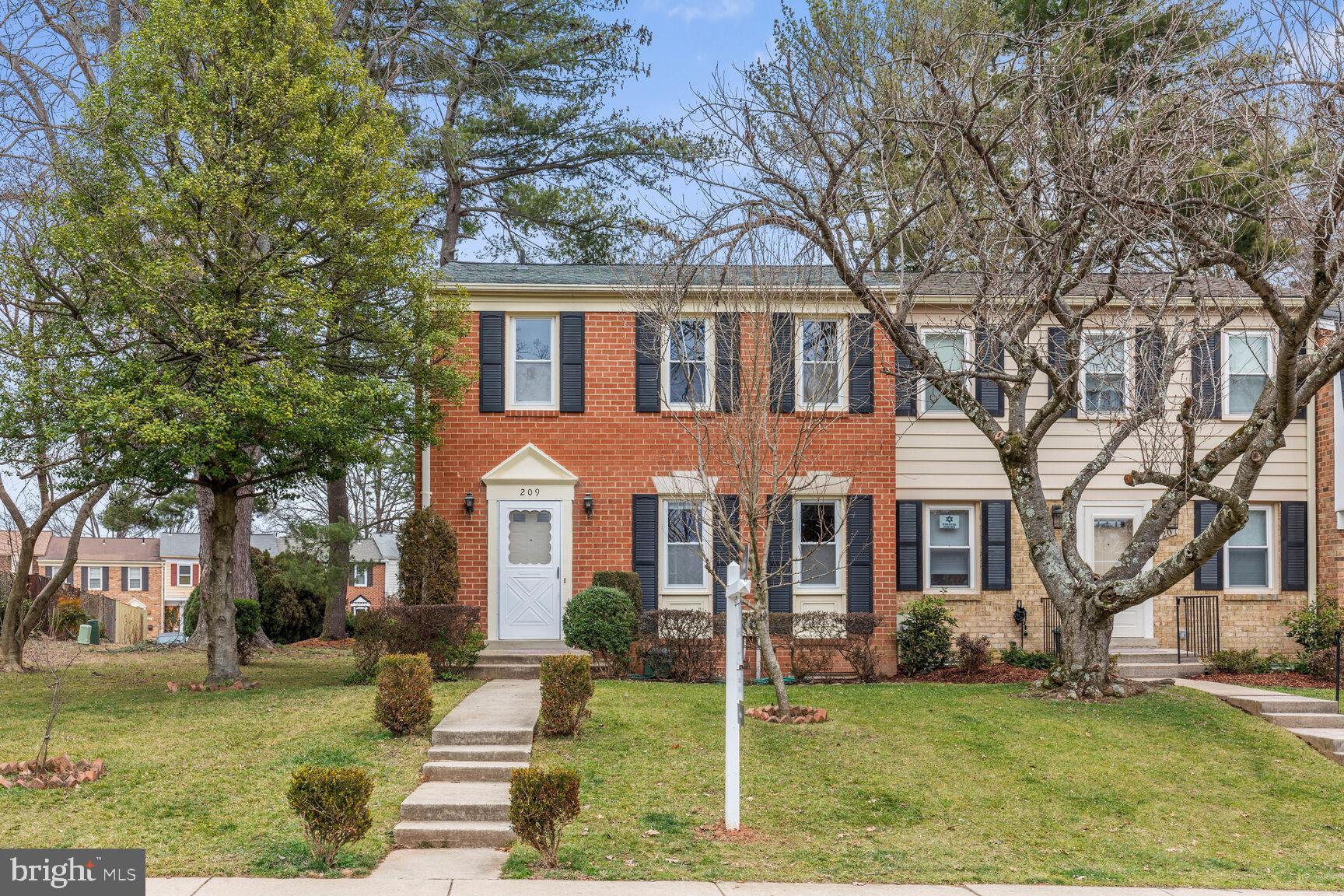 209 Longdraft Road Gaithersburg, MD 20878 - Photo 44 of 48