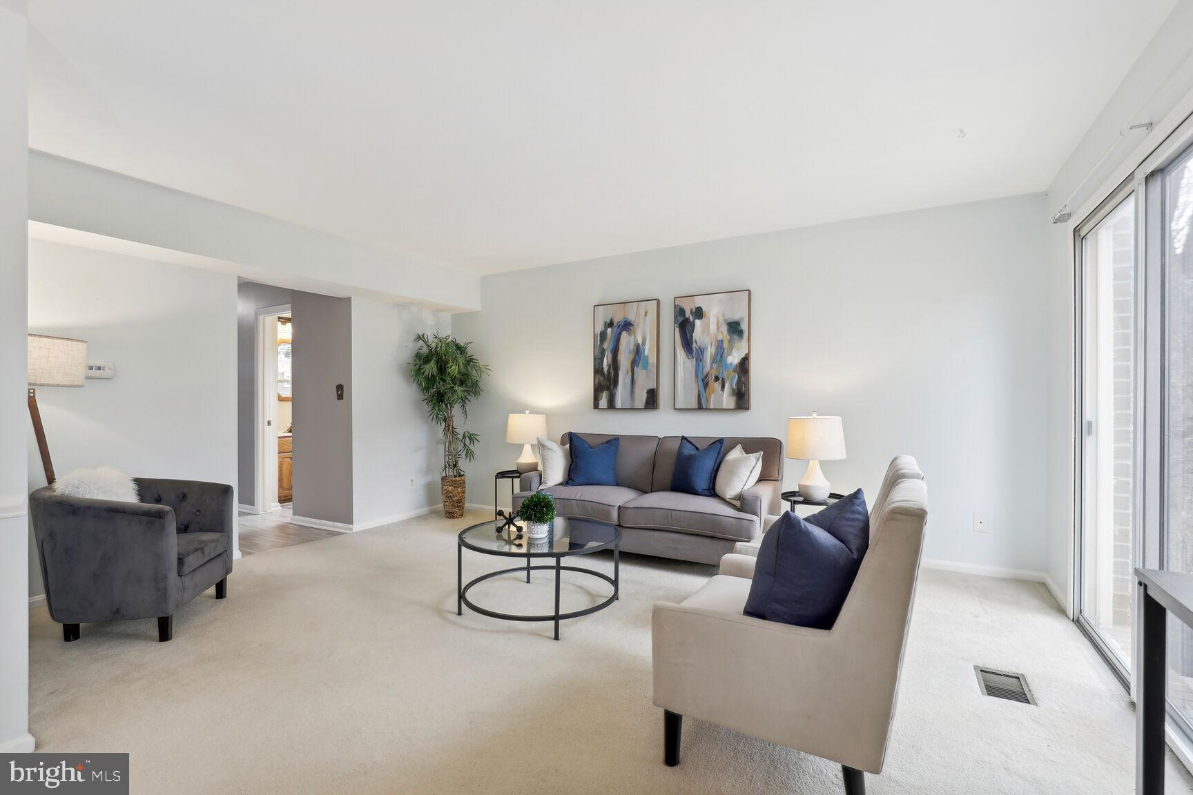 209 Longdraft Road Gaithersburg, MD 20878 - Photo 7 of 48