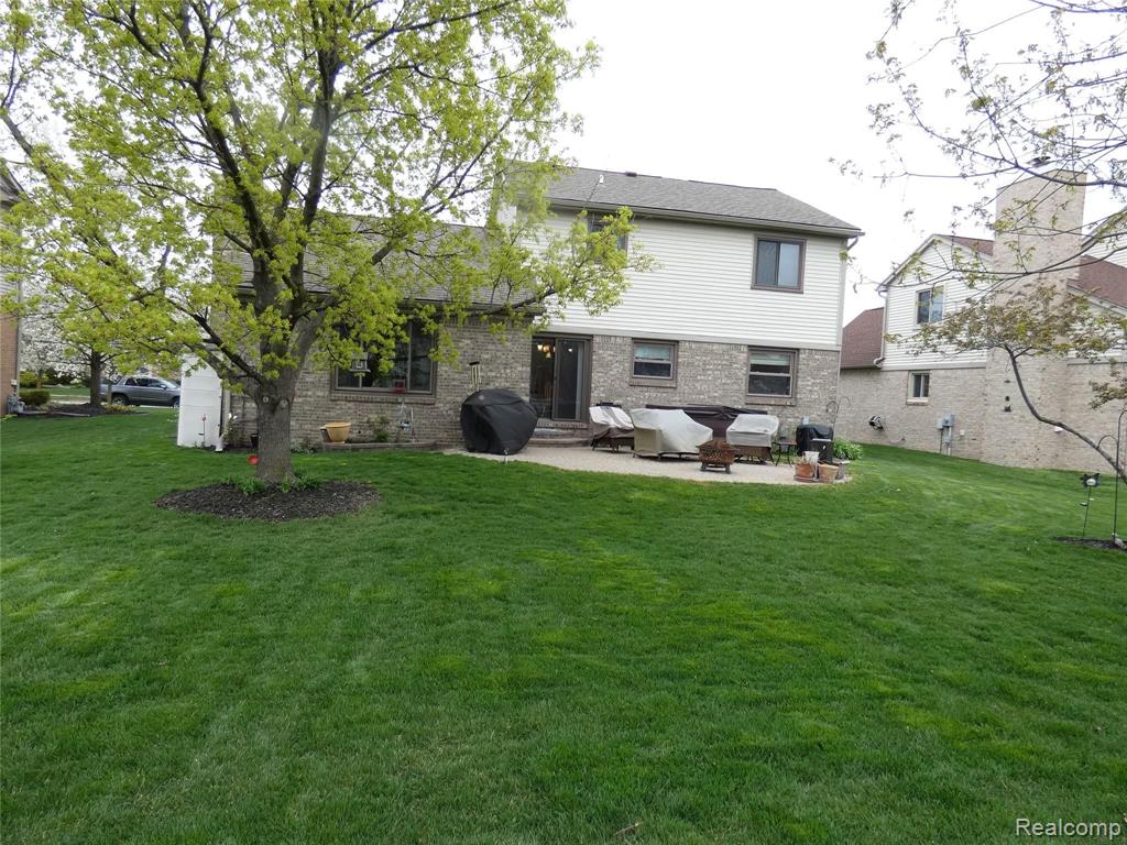 6462 Fox Hills Road Canton, MI 48187 - Photo 9 of 36