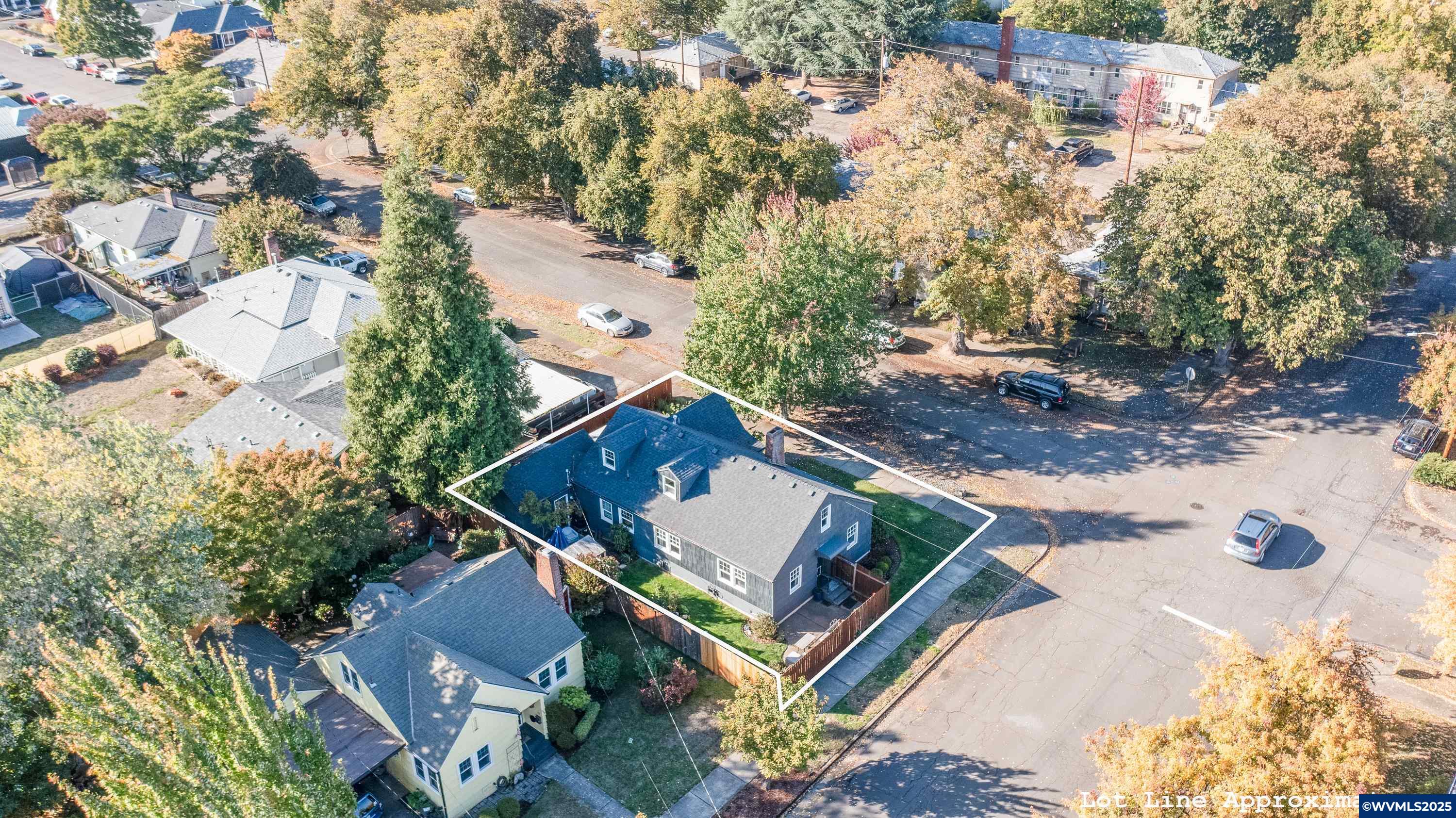 906 Southwest 11th Avenue Albany, OR 97321 - Photo 5 of 49