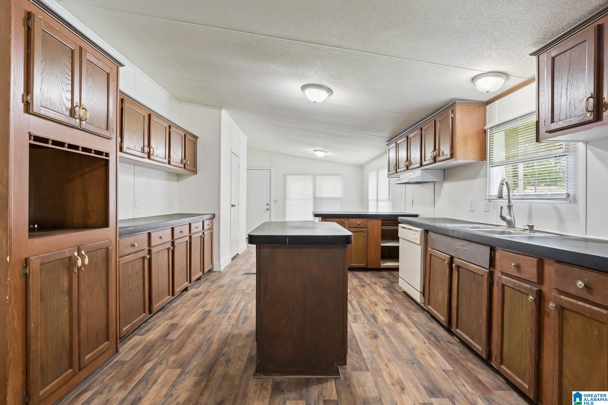 3024 Tommy Road Southeast Bessemer, AL 35022 - Photo 7 of 26