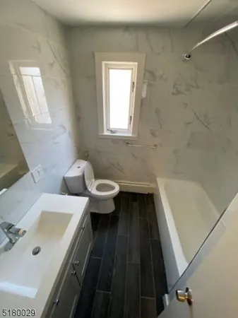 $2,201 | 806 Morris Turnpike, Unit 4H2, Short Hills, NJ 07078