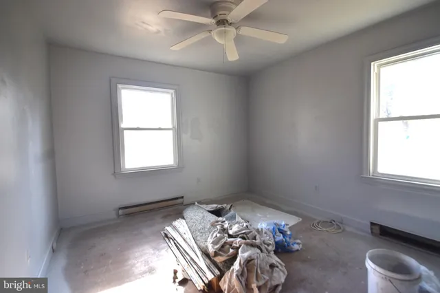 a view of a livingroom with furniture