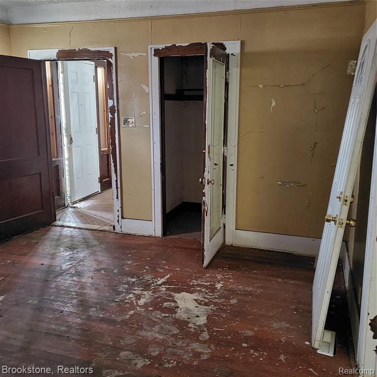 3511 Devonshire Road Detroit, MI 48224 - Photo 10 of 49