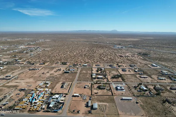 $5,000,000 | 1494 State Line Drive, Chaparral, NM 88081