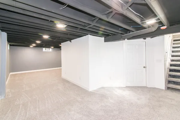 $369,999 | 2425 Miller Avenue, Ann Arbor, MI 48103