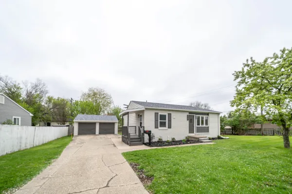 $369,999 | 2425 Miller Avenue, Ann Arbor, MI 48103