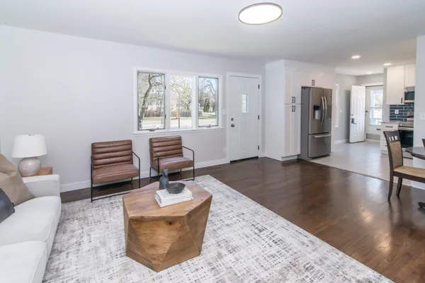 $369,999 | 2425 Miller Avenue, Ann Arbor, MI 48103