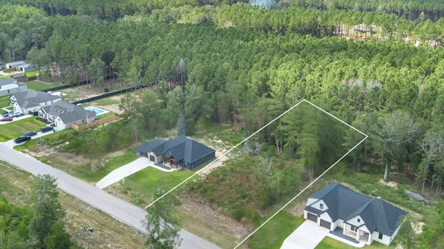 a view of a tennis court