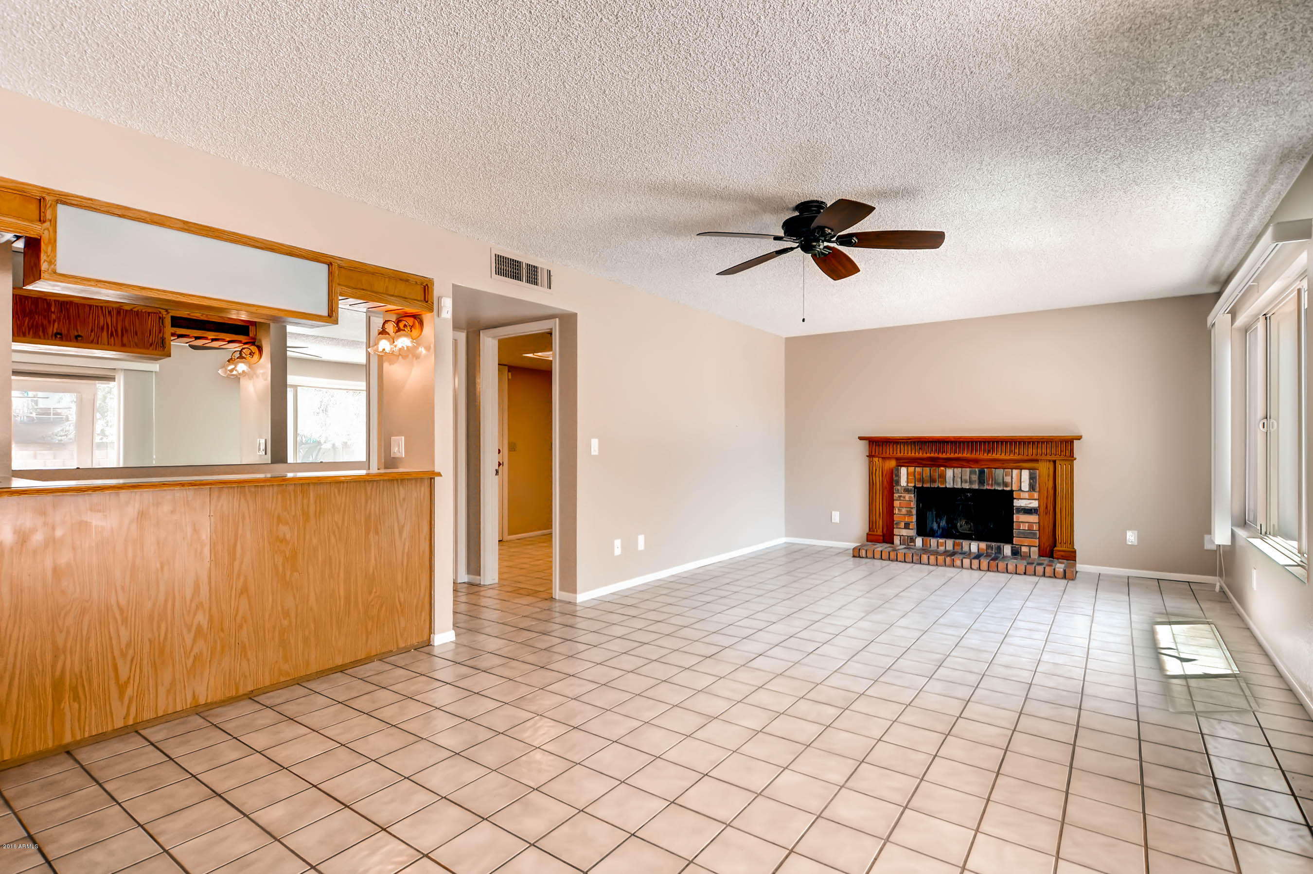 4535 East Hearn Road Phoenix, AZ 85032 - Photo 12 of 30 Family Room