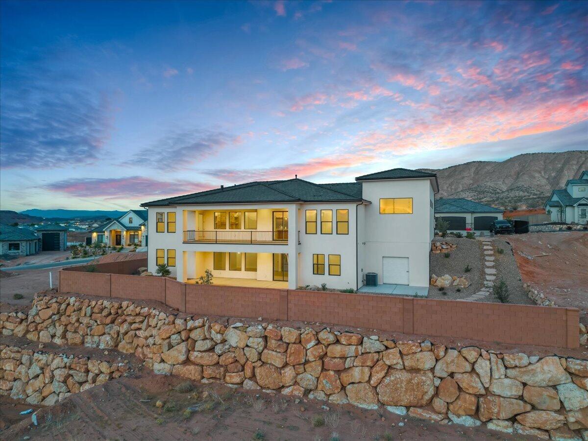 2072 South Pony Way Washington, UT 84780 - Photo 52 of 61 Exterior Evening