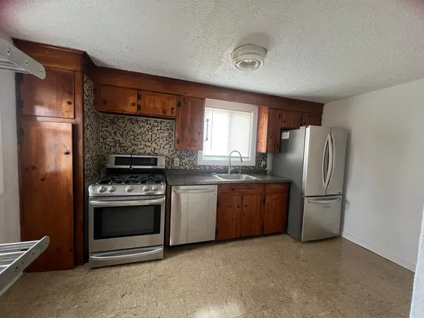 $1,100 | 5 Colorado Avenue, Unit 2, Endicott, NY 13760