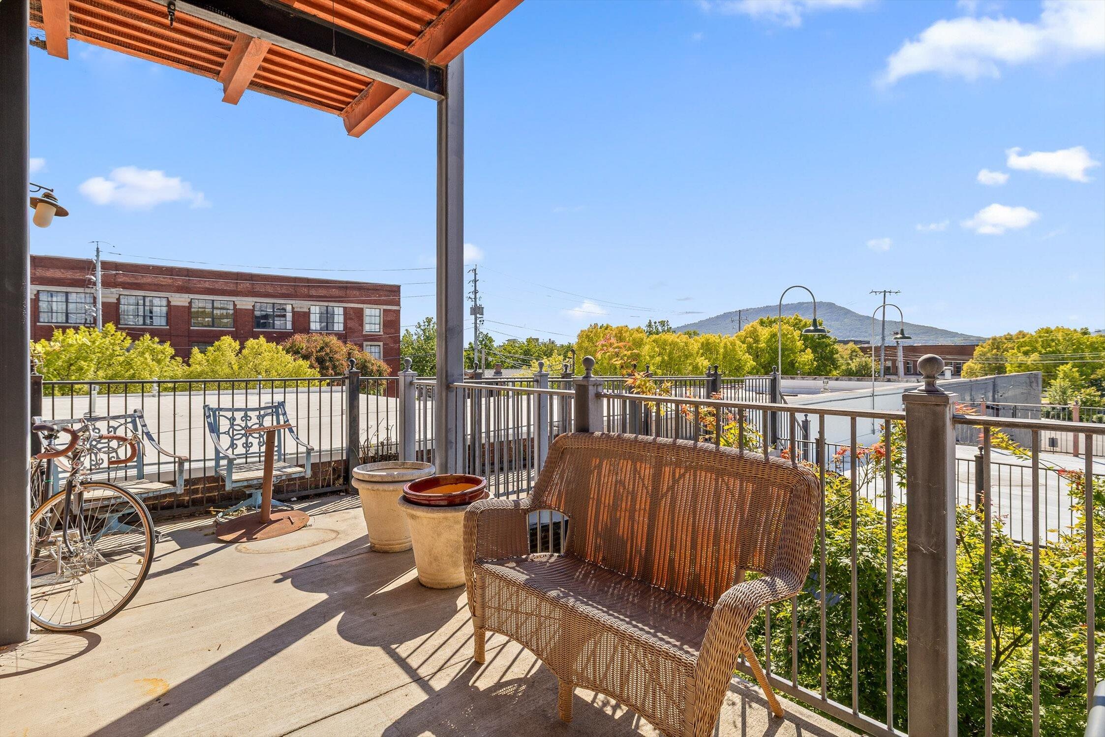 1269 Market Street Chattanooga, TN 37402 - Photo 18 of 33 45-Market-7