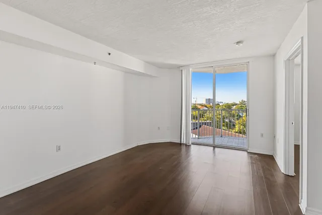 $239,000 | 102 Southwest 6th Avenue, Unit 605, Miami, FL 33130