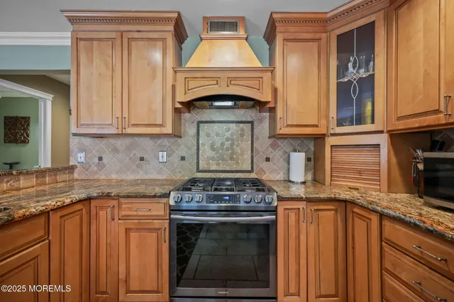 $850,000 | 8 Coral Drive, Howell, NJ 07731