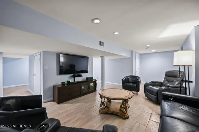 $850,000 | 8 Coral Drive, Howell, NJ 07731