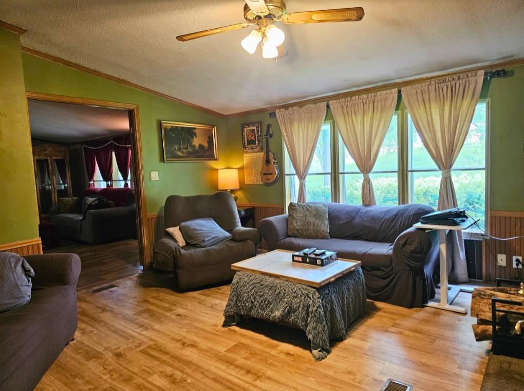 673 Pulaski Mercer Road Mercer, PA 16137 - Photo 18 of 36 Gallery Image 18