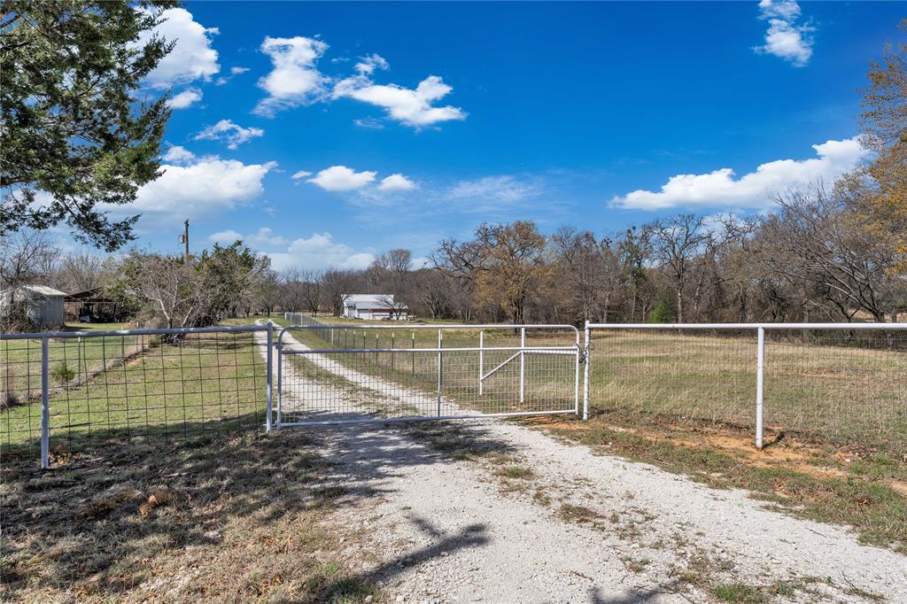 118 Old Authon Lane Weatherford, TX 76088 - Photo 23 of 24