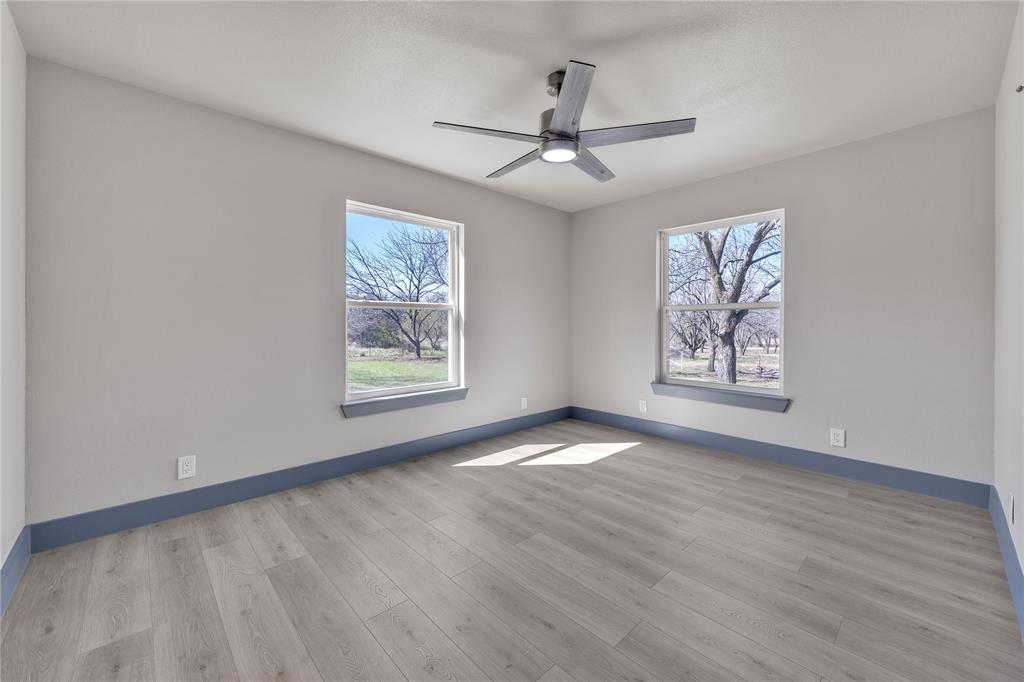 118 Old Authon Lane Weatherford, TX 76088 - Photo 7 of 24