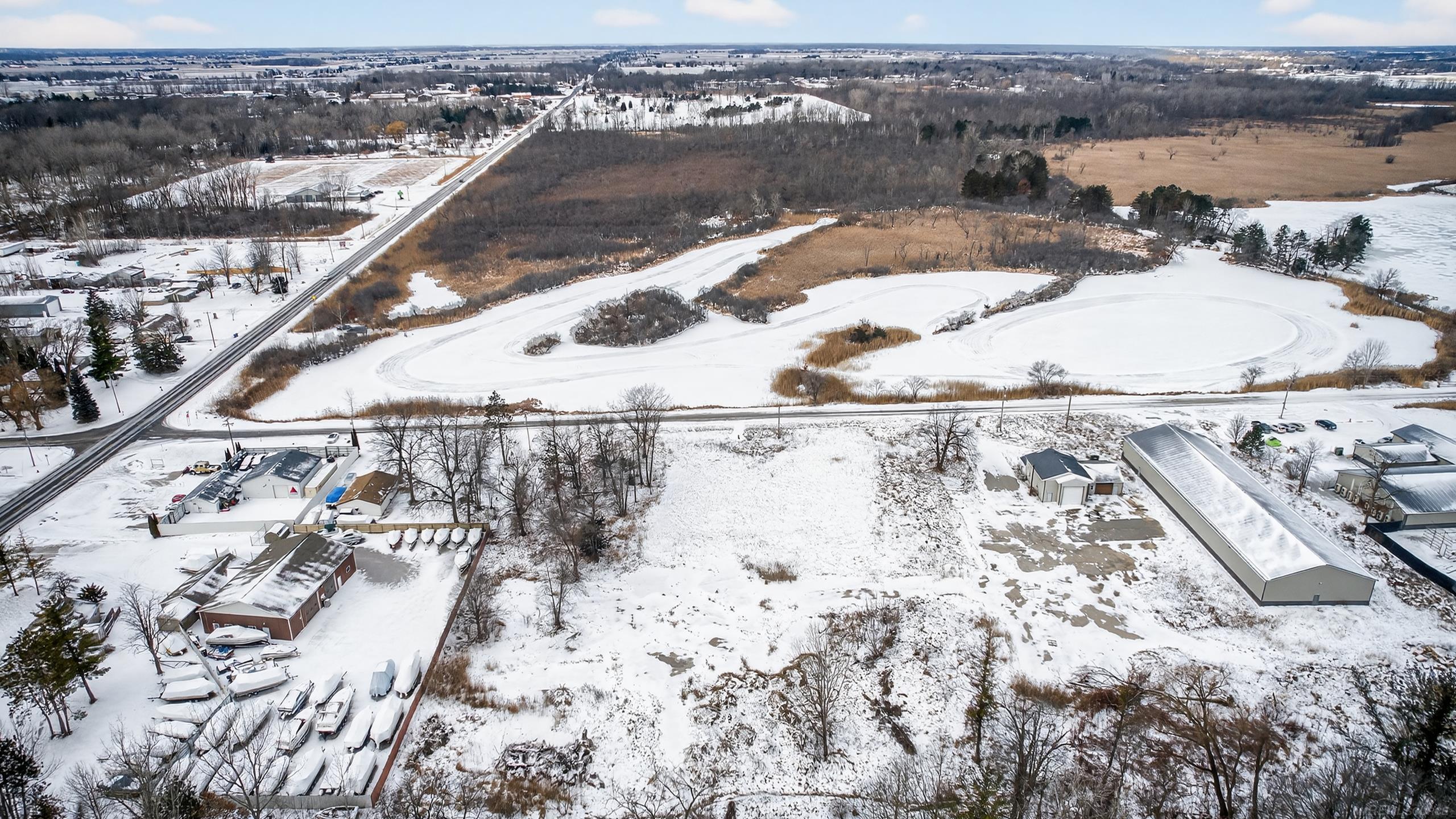 2469 2 Mile Road Bay City, MI 48706 - Photo 4 of 10