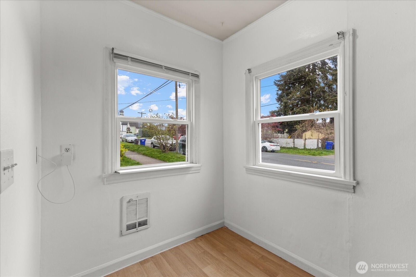 1812 23rd Street Everett, WA 98201 - Photo 16 of 24