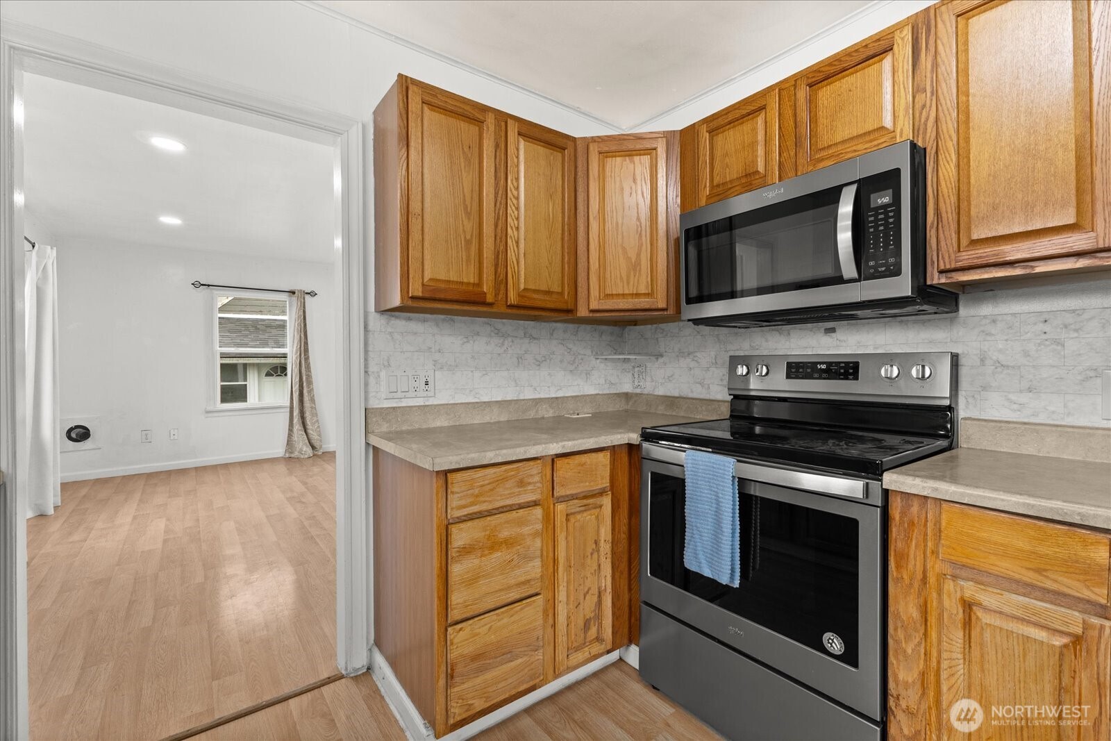 1812 23rd Street Everett, WA 98201 - Photo 9 of 24