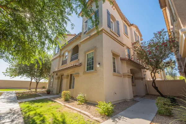 $345,000 | 1339 South Owl Drive, Gilbert, AZ 85296