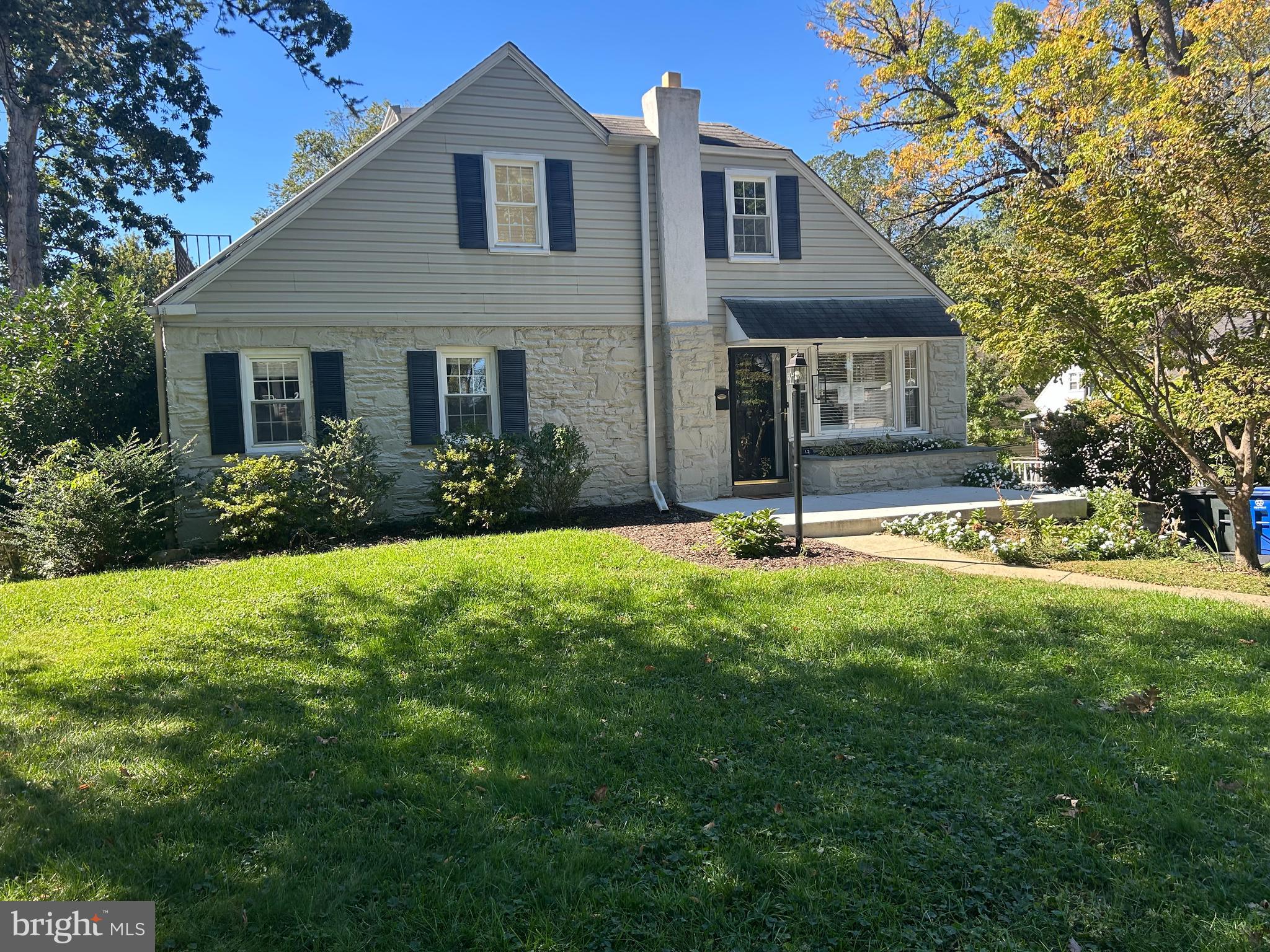 a house view with a garden space