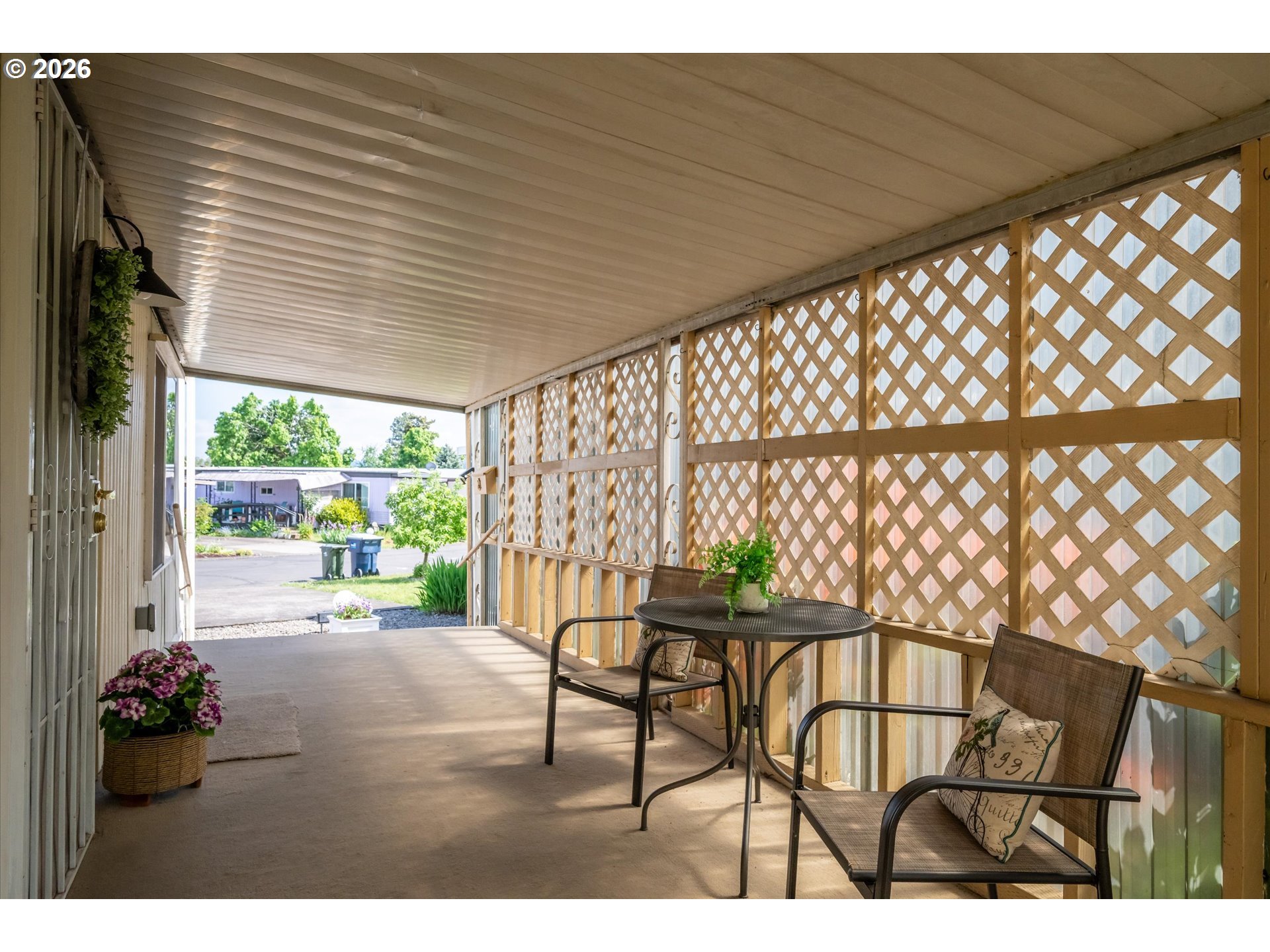 2150 Laura Street, Unit 81 Springfield, OR 97477 - Photo 21 of 27 Covered Porch